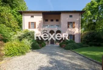 Rexer-Torrile-Villa-storica-di-pregio-con-terreni-fabbricati-accessori-e-palazzina-con-sei-appartamenti-Giardino