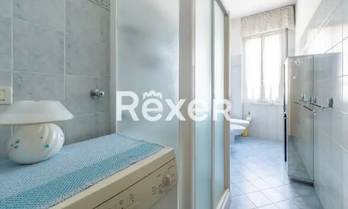 Rexer-Casalecchio-di-Reno-Calzavecchio-Appartamento-mq-con-cantina-Bagno