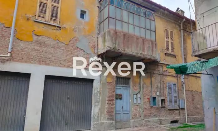 Rexer-Tortona-Caseggiato-residenziale-con-negozi-a-pochi-passi-dal-centro-di-Tortona-Altro