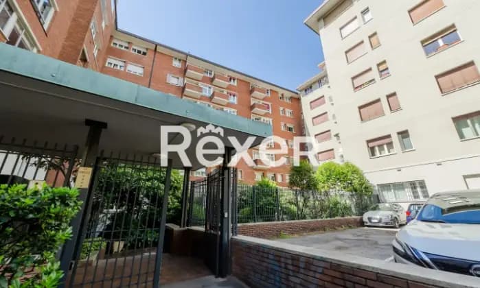 Rexer-Bologna-Zona-Irnerio-via-Finelli-Appartamento-mq-con-balcone-e-cantina-Terrazzo