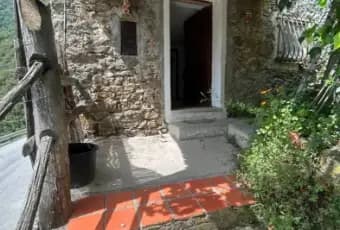 Rexer-Castel-Vittorio-Casa-colonica-in-vendita-in-Sp-a-Castel-Vittorio-Terrazzo