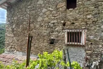 Rexer-Castel-Vittorio-Casa-colonica-in-vendita-in-Sp-a-Castel-Vittorio-Terrazzo