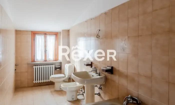 Rexer-Nichelino-Nichelino-Appartamento-mansardato-molto-luminoso-Bagno
