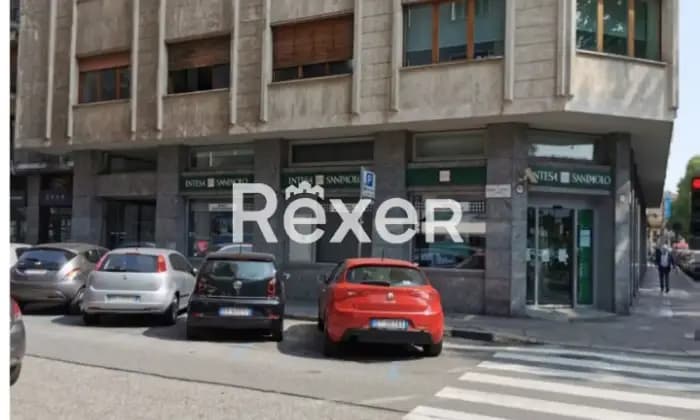 Rexer-Torino-Ex-filiale-bancaria-con-archivi-magazzino-e-caveau-mq-Altro