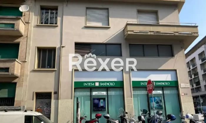 Rexer-Milano-Milano-Appartamento-con-terrazzo-e-cantina-Terrazzo