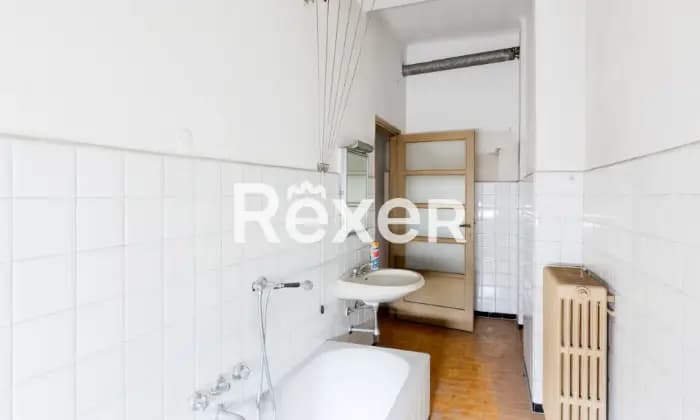 Rexer-Milano-Milano-Appartamento-con-terrazzo-e-cantina-Bagno