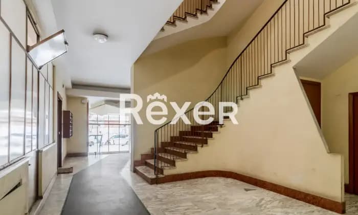 Rexer-Roma-Appartamento-in-Viale-Appio-Claudio-con-box-auto-Altro