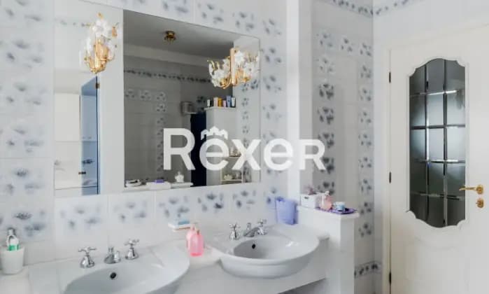 Rexer-Nichelino-Nichelino-Ampio-appartamento-ristrutturato-Bagno