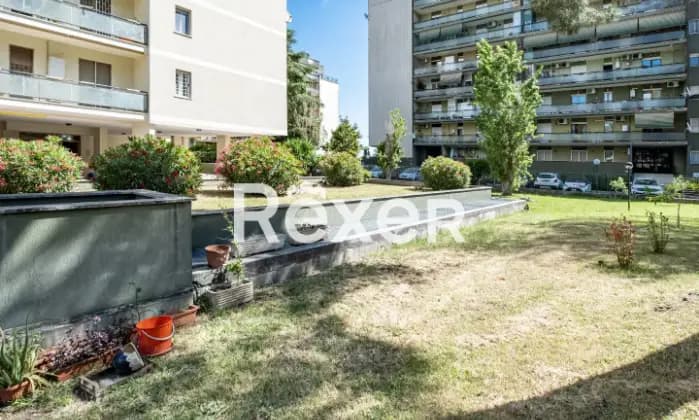 Rexer-Roma-Via-Fiume-Giallo-Appartamento-mq-con-posto-auto-coperto-Giardino
