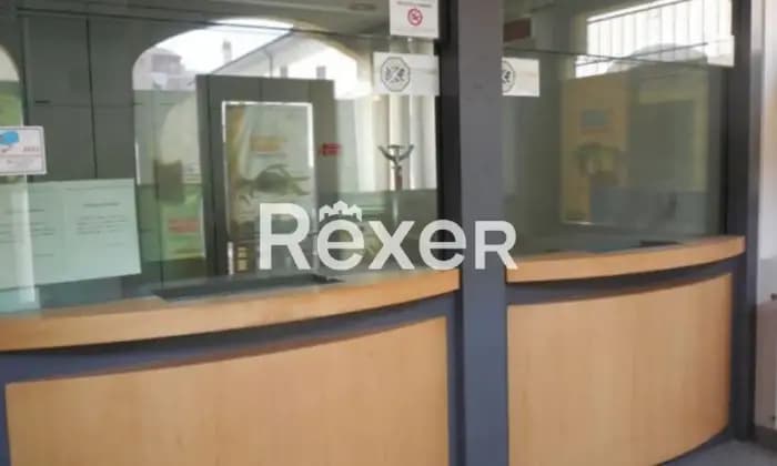 Rexer-Vimercate-Vimercate-MB-Ex-filiale-bancaria-disposta-ai-piani-terra-e-interrato-Altro