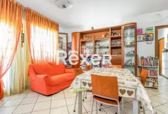 Rexer-Vigodarzere-Appartamento-mq-con-box-e-posto-auto-di-propriet-Salone