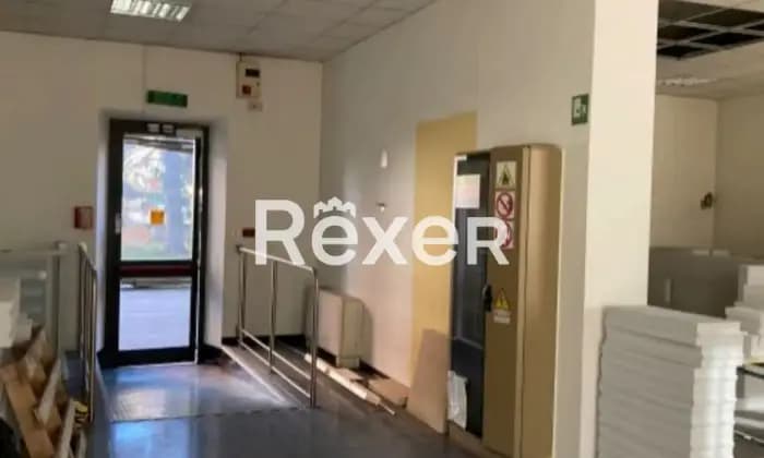 Rexer-Torino-Ex-filiale-bancaria-con-deposito-complessivi-mq-Altro