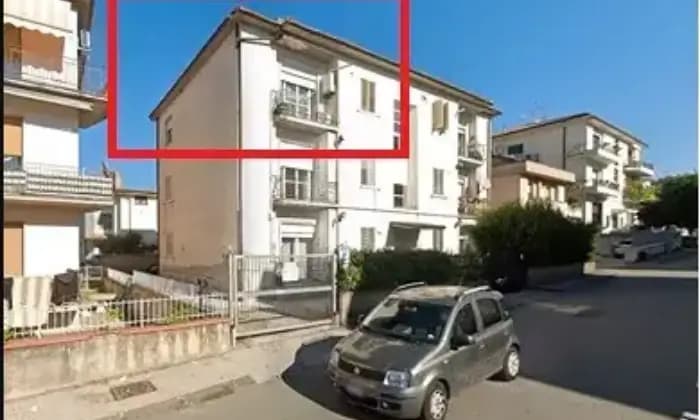 Rexer-Benevento-Vendesi-appartamento-in-Via-Ponticelli-a-BENEVENTO-Garage