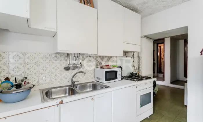 Rexer-Pasturo-Appartamento-a-Pasturo-Tranquillit-e-Comfort-nel-Cuore-della-Valsassina-CUCINA
