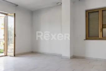Rexer-Marano-Principato-Accogliente-Appartamento-con-Quattro-Balconi-e-Due-Posti-Auto-CAMERA-DA-LETTO