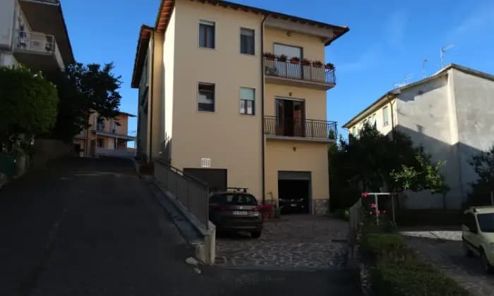 Rexer-Pomarance-Vendesi-appartamento-in-Via-Giotto-a-POMARANCE-Terrazzo