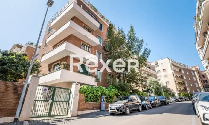 Rexer-Roma-Prestigioso-appartamento-in-Via-Gramsci-Parioli-Giardino