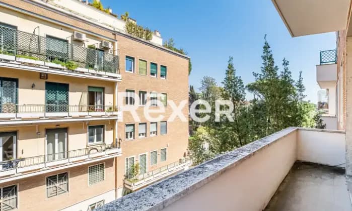 Rexer-Roma-Prestigioso-appartamento-in-Via-Gramsci-Parioli-Giardino