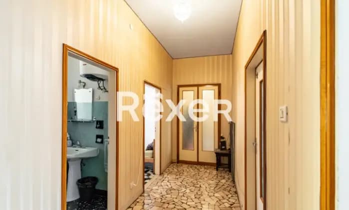 Rexer-BOLOGNA-Centro-storico-via-del-Rondone-Appartamento-mq-con-balconi-e-cantina-Altro