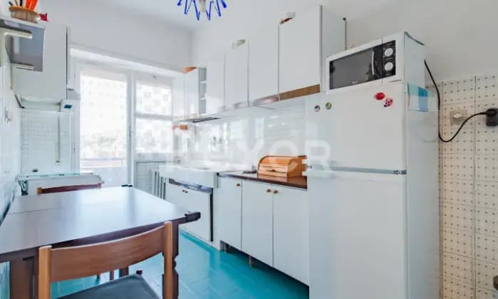 Rexer-Roma-Appartamento-mq-Possibilit-acquisto-box-auto-Cucina
