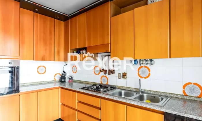 Rexer-Padova-In-zona-Nazareth-Appartamento-mq-con-box-auto-doppio-e-cantina-Cucina