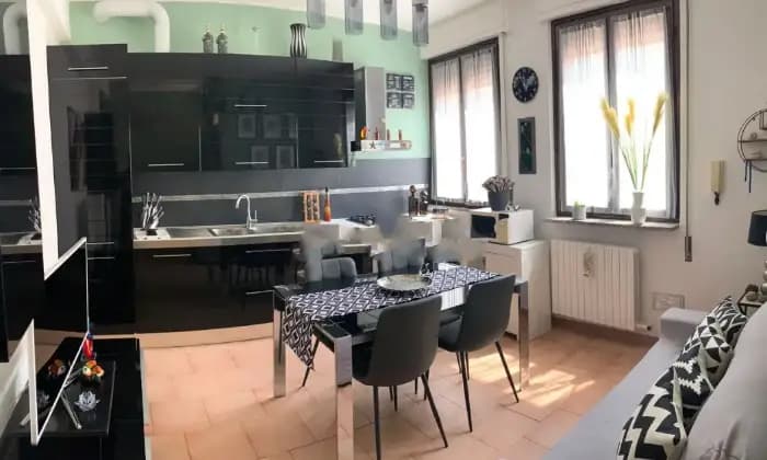 Rexer-Vigevano-Vendesi-appartamento-in-Corso-Novara-a-Vigevano-Salone