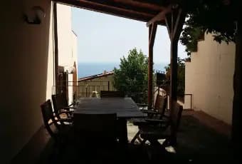 Rexer-Pisciotta-Villa-indipendente-vista-mare-Terrazzo