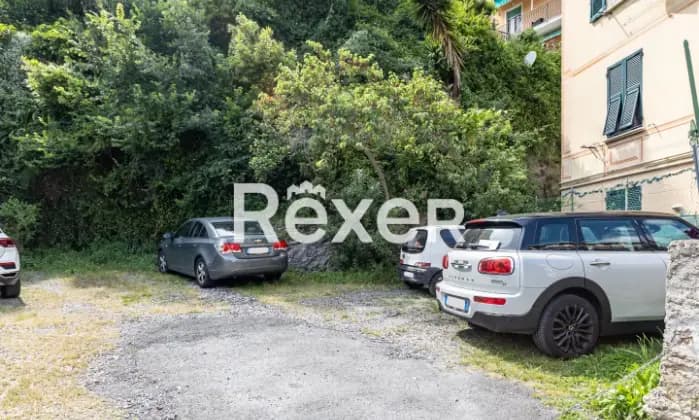 Rexer-Rapallo-Trilocale-con-giardino-e-posto-auto-Terrazzo