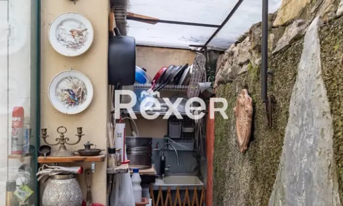 Rexer-Rapallo-Trilocale-con-giardino-e-posto-auto-Altro