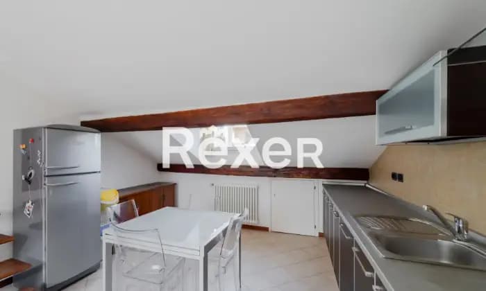Rexer-BOLOGNA-Zona-Irnerio-Appartamento-in-centro-storico-mq-Cucina