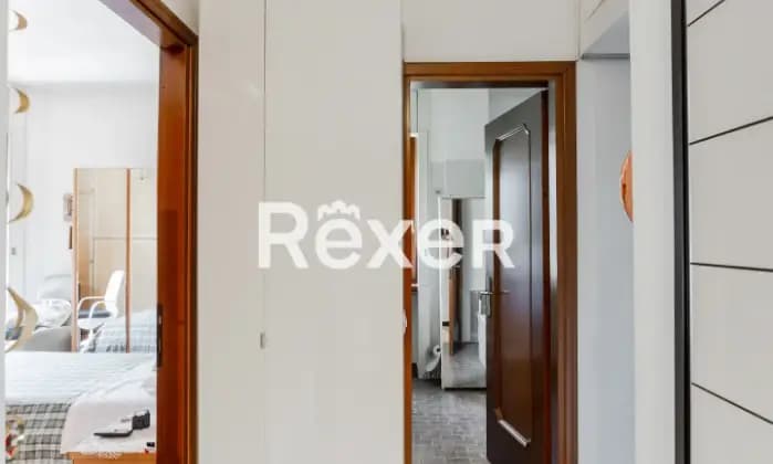 Rexer-Milano-Bande-Nere-trilocale-in-ottimo-contesto-con-tripla-esposizione-Altro