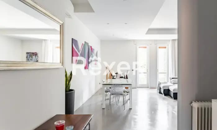Rexer-VICENZA-Appartamento-recentemente-ristrutturato-di-ampia-metratura-con-garage-doppio-Altro