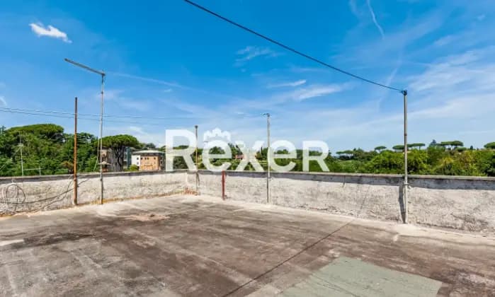 Rexer-Roma-Nuda-Propriet-via-Monte-Peloso-Appartamento-mq-Terrazzo