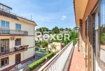 Rexer-Roma-Nuda-Propriet-via-Monte-Peloso-Appartamento-mq-Terrazzo