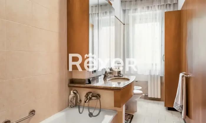 Rexer-CASTEL-MAGGIORE-Appartamento-al-piano-primo-con-possibilit-di-acquisto-box-Bagno