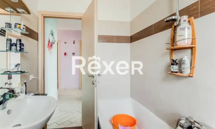 Rexer-Roma-Dragona-Appartamento-di-ampia-metratura-Bagno