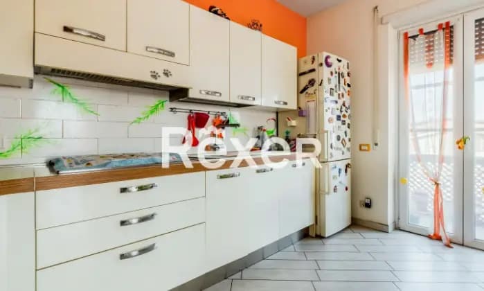 Rexer-Roma-Dragona-Appartamento-di-ampia-metratura-Cucina