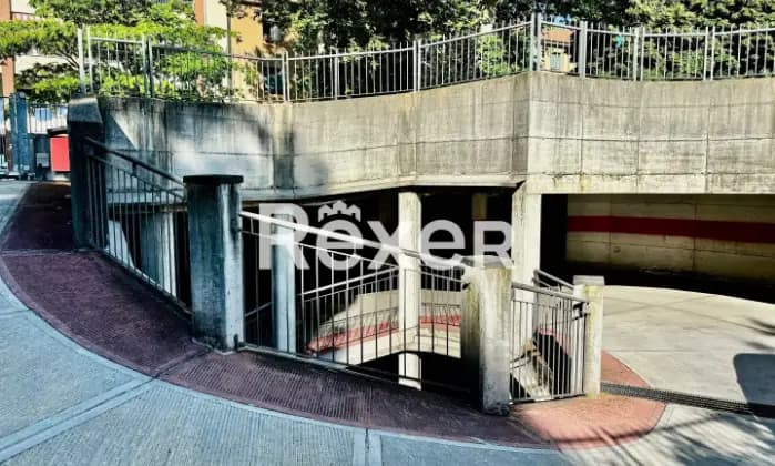 Rexer-MILANO-Box-auto-al-piano-secondo-interrato-in-complesso-condominiale-mq-Terrazzo