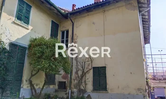 Rexer-Montano-Lucino-Storica-Villa-del-XVII-Secolo-nel-Cuore-di-Lucino-SALONE