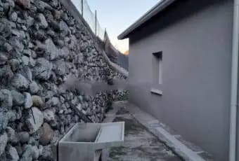 Rexer-Idro-Villa-unifamiliare-via-Giacomo-Surpi-Tre-Capitelli-Idro-Garage