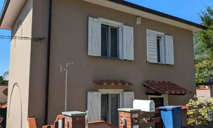 Rexer-San-Giuliano-Terme-Terratetto-unifamiliare-via-Statale-Abetone-a-San-Giuliano-Terme-Terrazzo