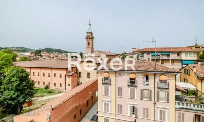 Rexer-Bologna-Storico-Appartamento-con-balcone-e-cantina-in-centro-a-Bologna-Terrazzo