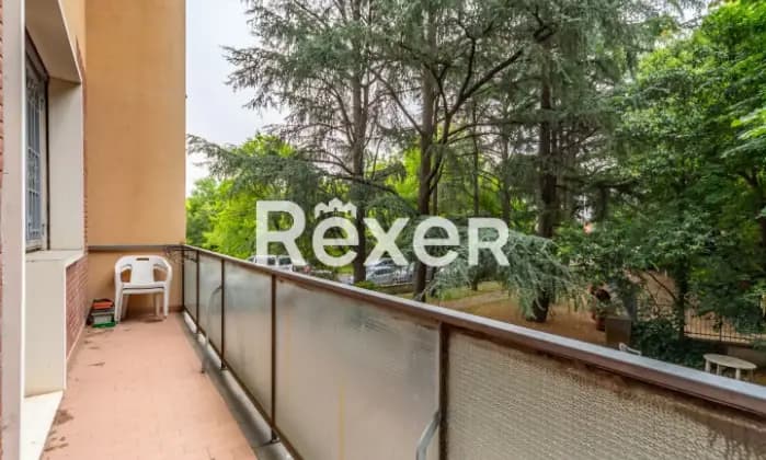 Rexer-BOLOGNA-Zona-Costa-Funivia-Appartamento-con-balconi-e-cantina-Terrazzo