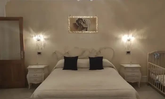 Rexer-Sarno-Appartamento-in-vendita-in-via-Bracigliano-CameraDaLetto