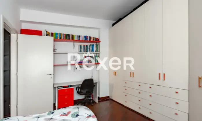 Rexer-MILANO-MM-Sondrio-Appartamento-ristrutturato-con-solaio-CameraDaLetto