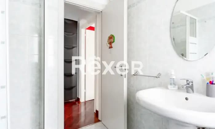 Rexer-MILANO-MM-Sondrio-Appartamento-ristrutturato-con-solaio-Bagno