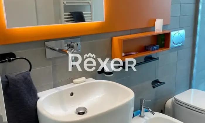 Rexer-Assago-Assago-MI-Particolare-openspace-di-pregio-Bagno