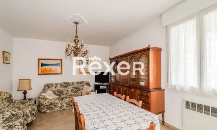 Rexer-Bologna-Appartamento-a-Bologna-con-terrazzo-di-mq-CameraDaLetto