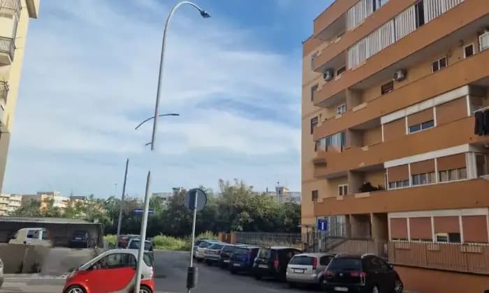 Rexer-Brindisi-Vendesi-appartamento-in-Angelo-LanzellottiSanta-Chiara-SantAngeloBrindisi-Giardino