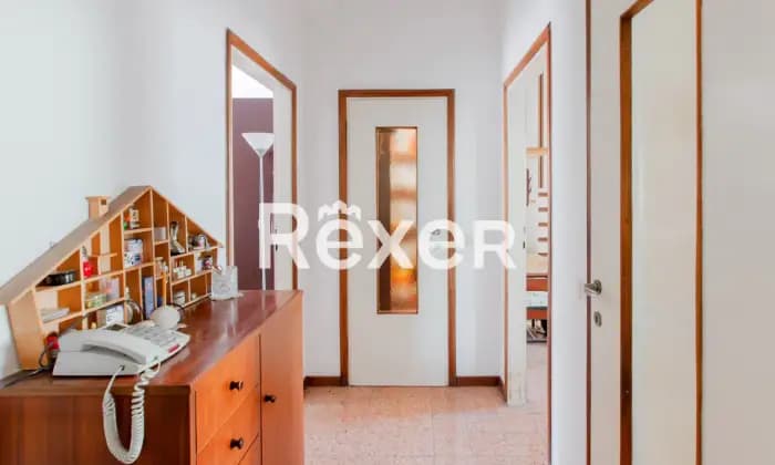 Rexer-Milano-Appartamento-a-Milano-in-Zona-Cadore-mq-con-balconi-Altro